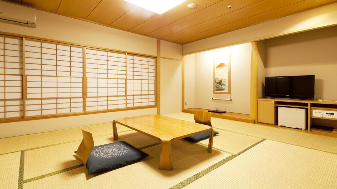 Hotel Grand Hill Ichigaya Tōkyō Extérieur photo